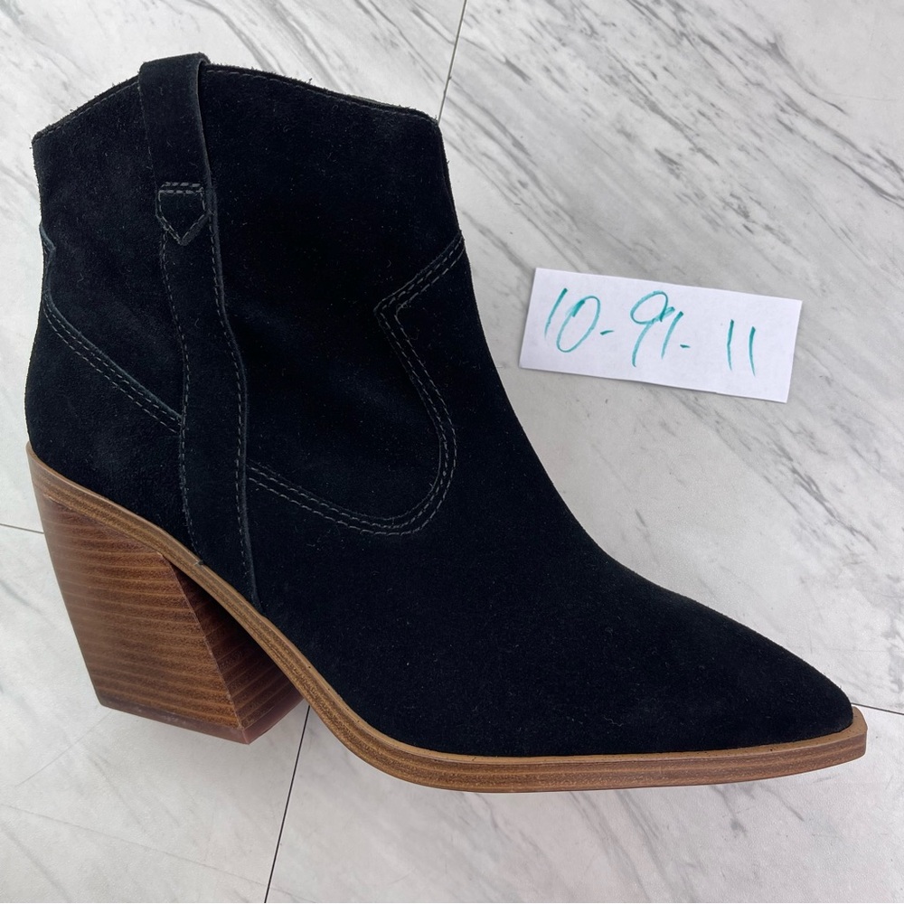 Vince Camuto Women’s 10 M VV-Gredile Black Suede Block Heel Zip Closure Booties